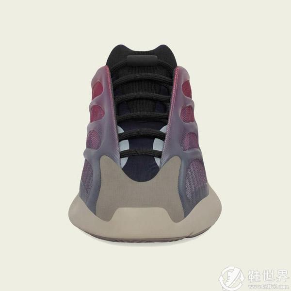 adidas Yeezy 700 V3 “Fade Carbon”發(fā)售信息