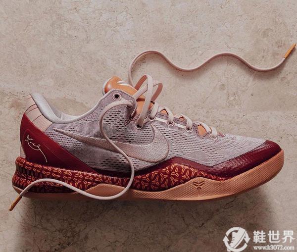 全新定制配色的 Kobe 8 鞋款諜照