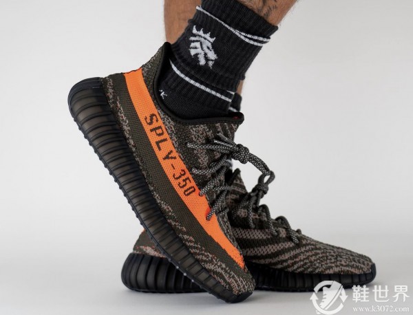 Yeezy 350 V2,adidas,,Dark Belu 暗黑版「灰橙」350 V2 上腳曝光！顏值你打幾分？