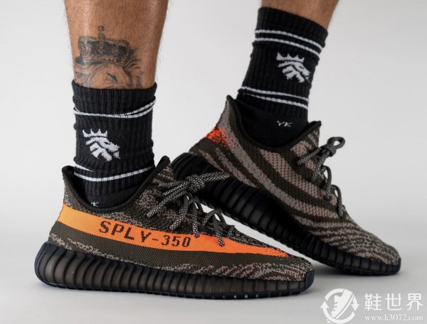 Yeezy 350 V2,adidas,,Dark Belu 暗黑版「灰橙」350 V2 上腳曝光！顏值你打幾分？