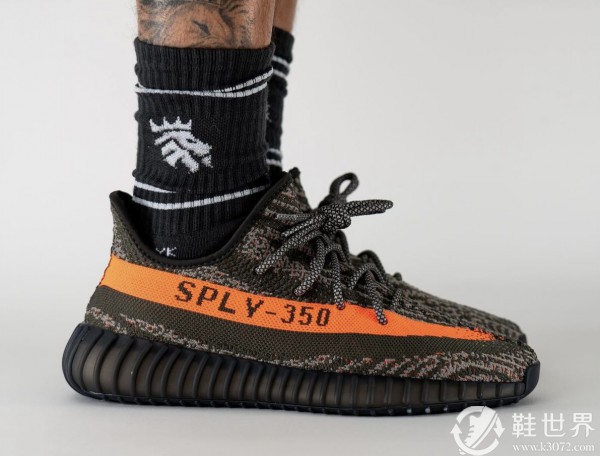 Yeezy 350 V2,adidas,,Dark Belu 暗黑版「灰橙」350 V2 上腳曝光！顏值你打幾分？