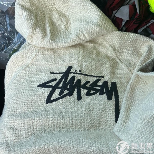 Stüssy,Nike Air Max 2015,Fossi 富婆快樂(lè)鞋 2.0 來(lái)啦！倒鉤 Stüssy x Nike 官圖曝光！