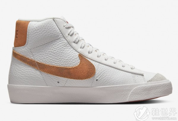 全新 Nike Blazer Mid 