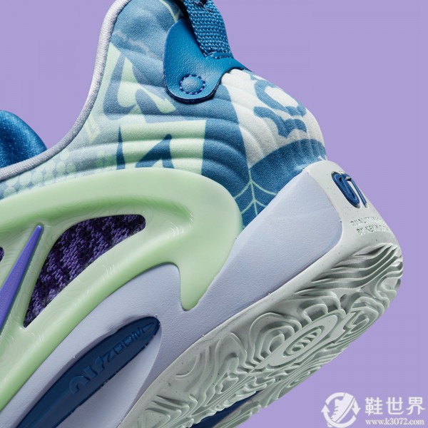 Nike,KD 15,DC1975-500 不只有倒鉤！全新 KD15 簡(jiǎn)直就是致敬科比「小丑配色」！