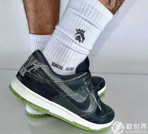 Nike,Dunk Low,Iron Grey,DQ7681 幻影雙鉤有點帥！這雙極致做舊的 Dunk 你給幾分？