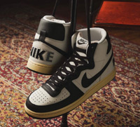 全新「熊貓」配色的 Nike Terminator High 實(shí)物圖